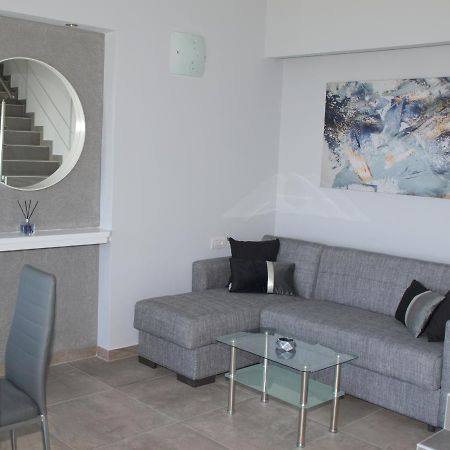 Attic Apartments Agia Anna  Exterior photo