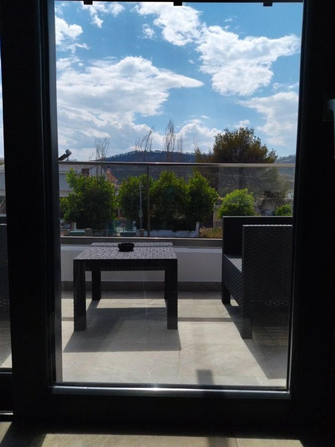 Attic Apartments Agia Anna  Exterior photo